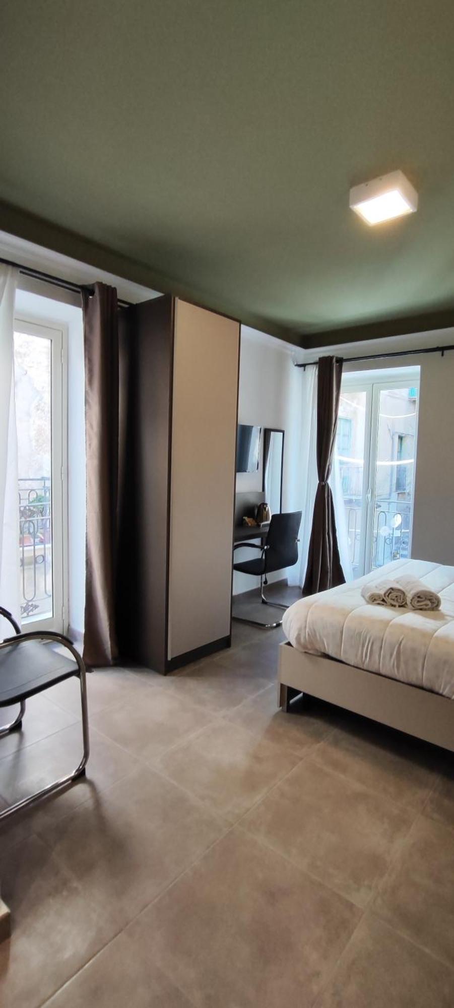 Giovita Room And Suite Centro Sicilia Caltanissetta Esterno foto