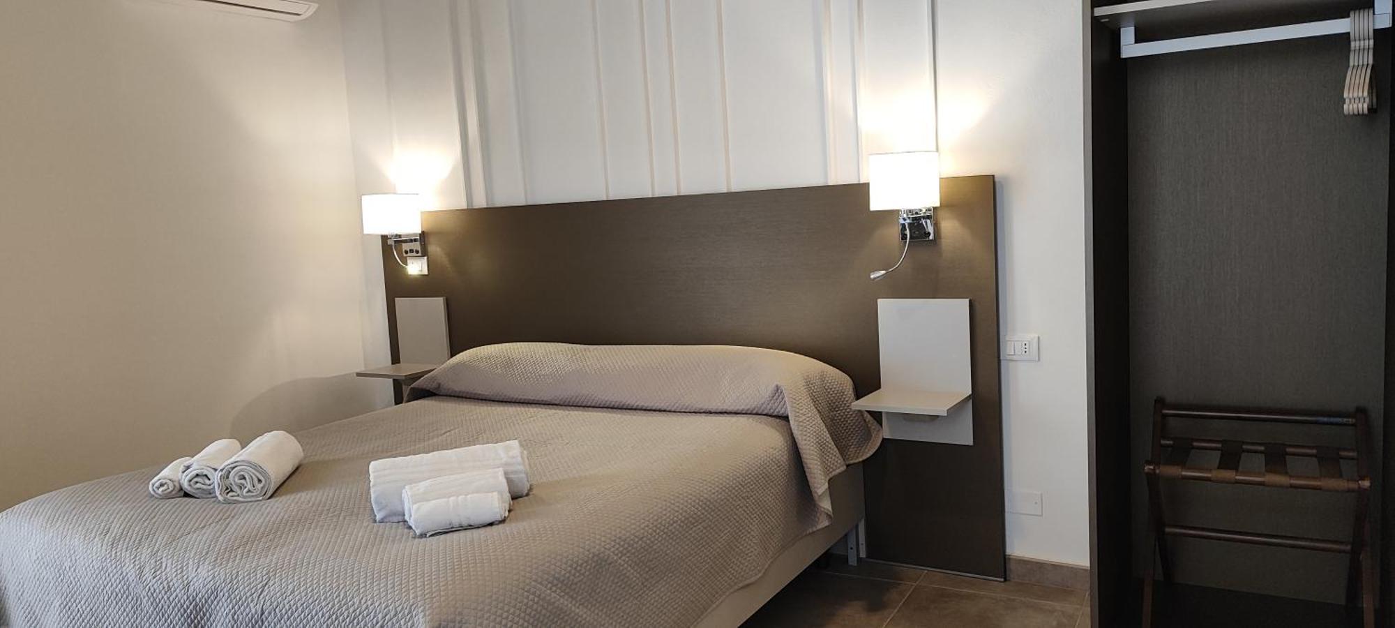Giovita Room And Suite Centro Sicilia Caltanissetta Esterno foto