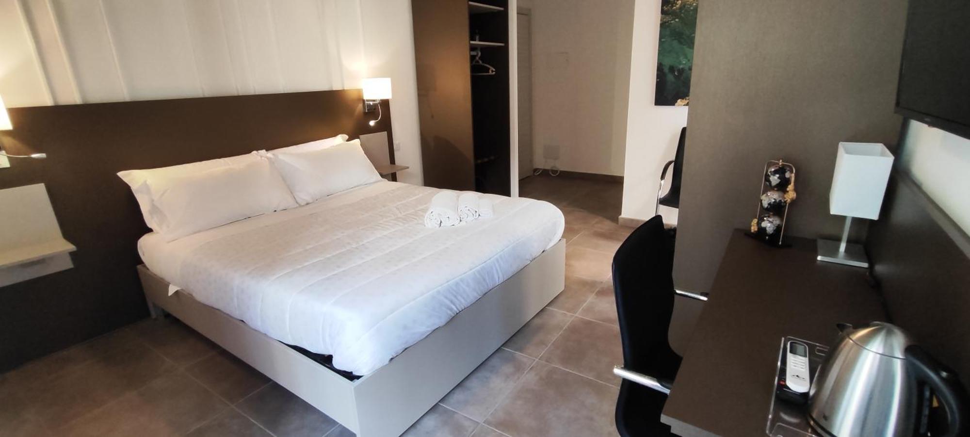 Giovita Room And Suite Centro Sicilia Caltanissetta Esterno foto