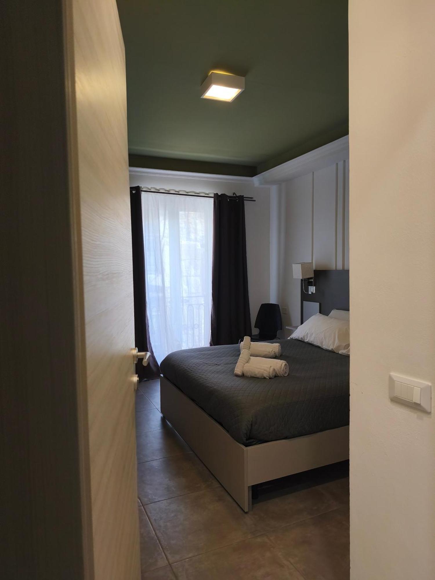 Giovita Room And Suite Centro Sicilia Caltanissetta Esterno foto